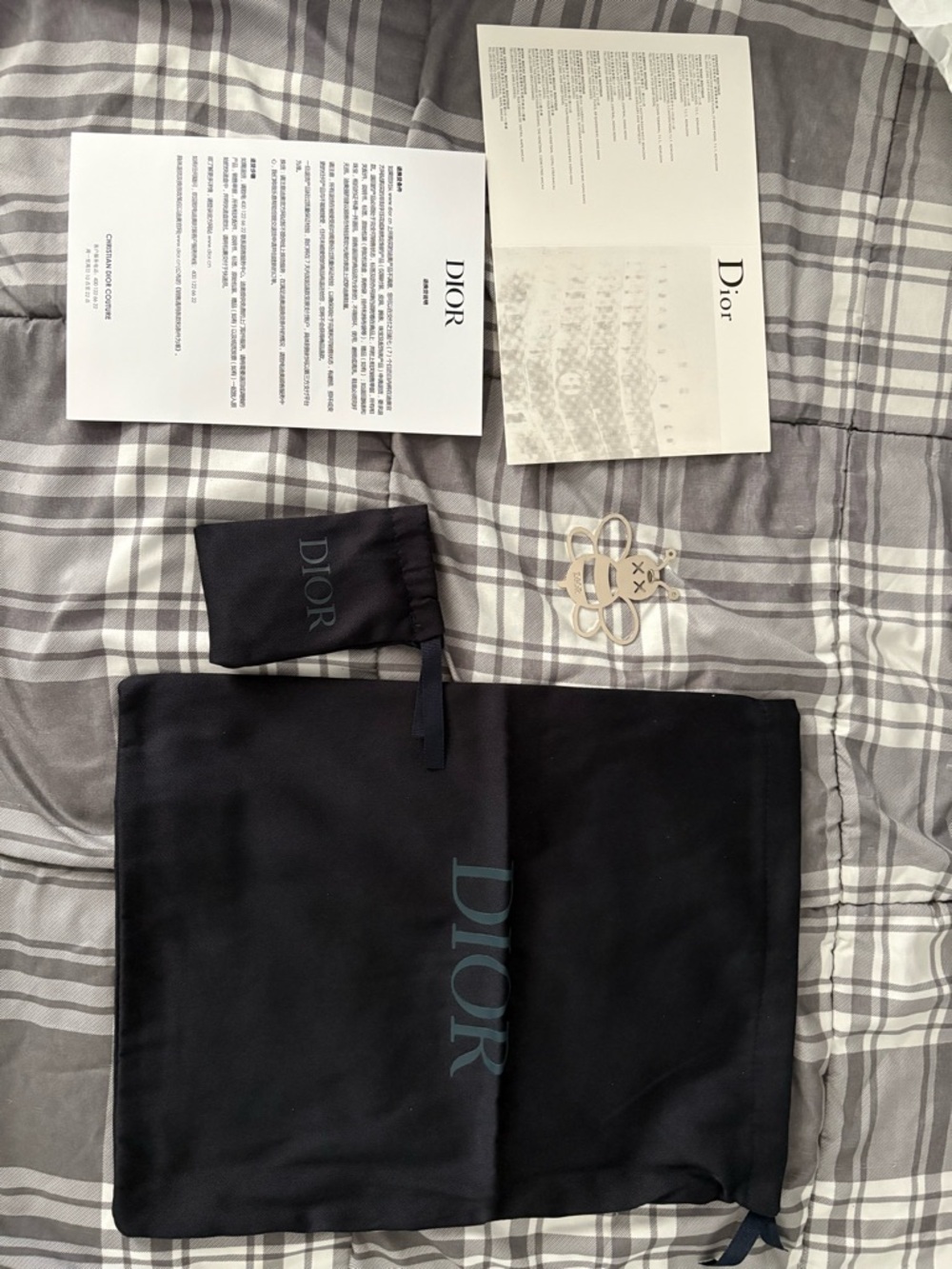 Dior Men Black & White Logo Runner Sneakers - Picture 5 of 9